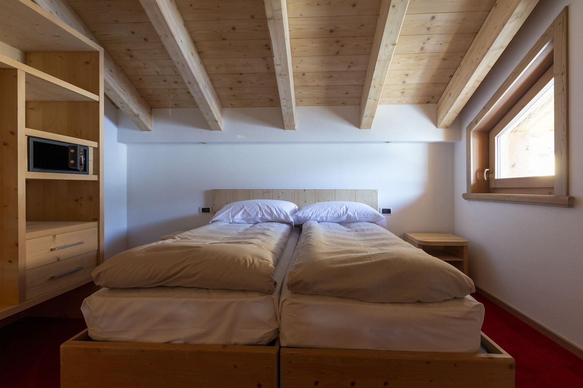 Hotel "La Suisse" Livigno Luaran gambar