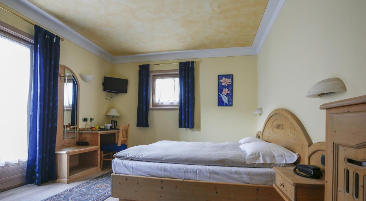 Hotel "La Suisse" Livigno Luaran gambar