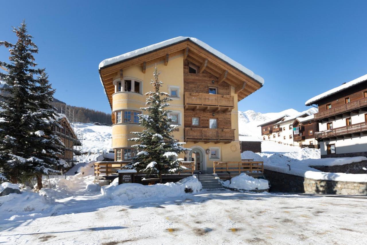 Hotel "La Suisse" Livigno Luaran gambar