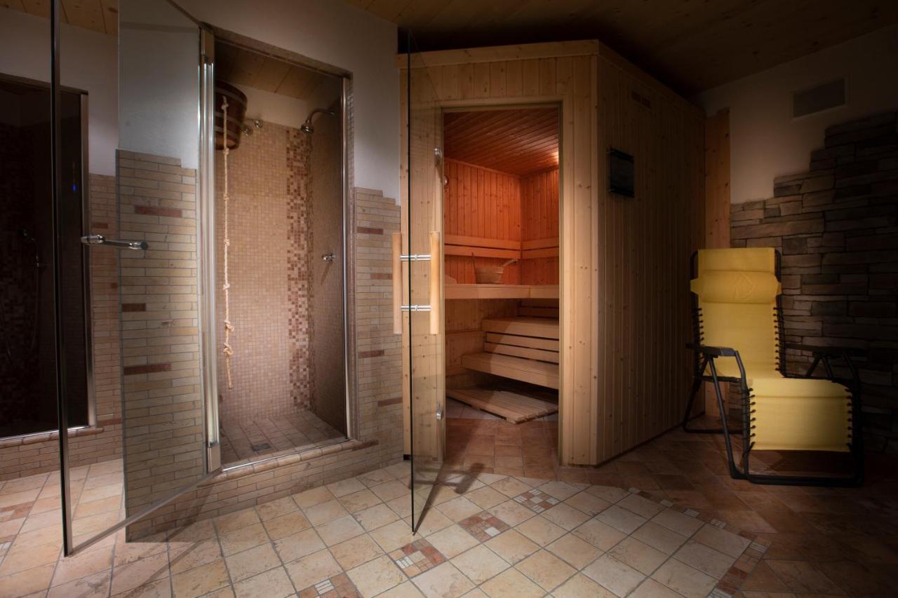 Hotel "La Suisse" Livigno Luaran gambar