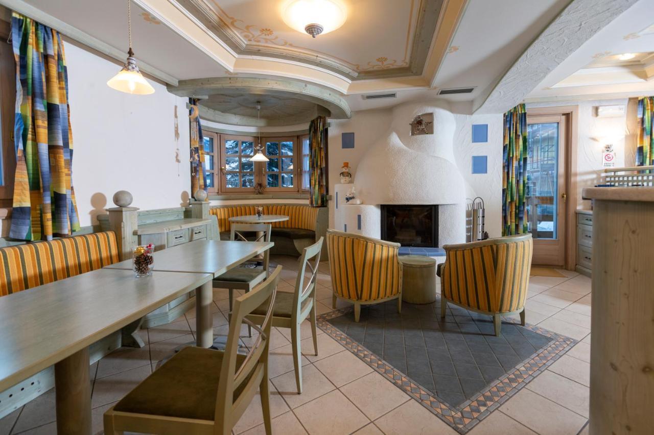 Hotel "La Suisse" Livigno Luaran gambar