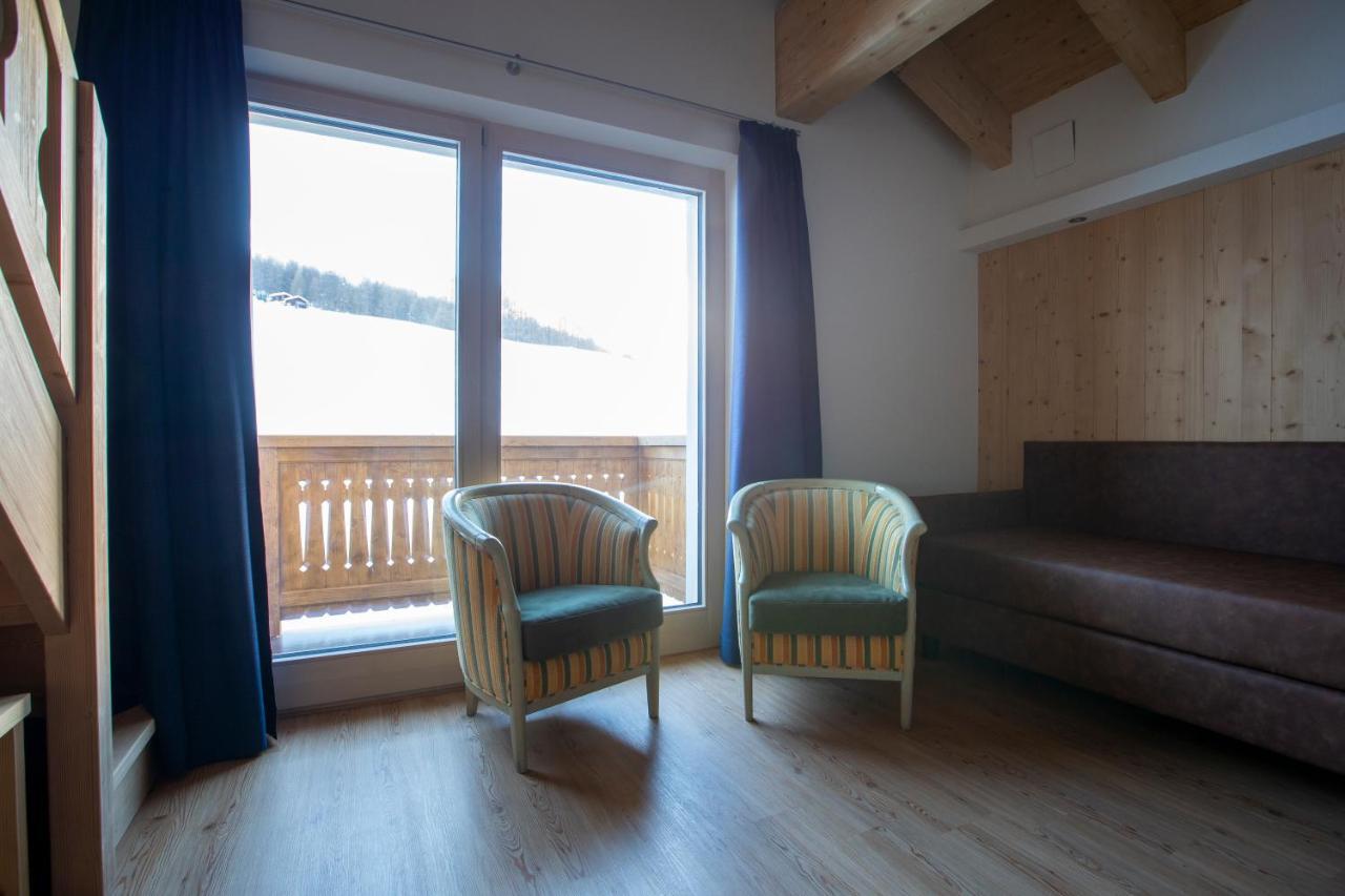 Hotel "La Suisse" Livigno Luaran gambar